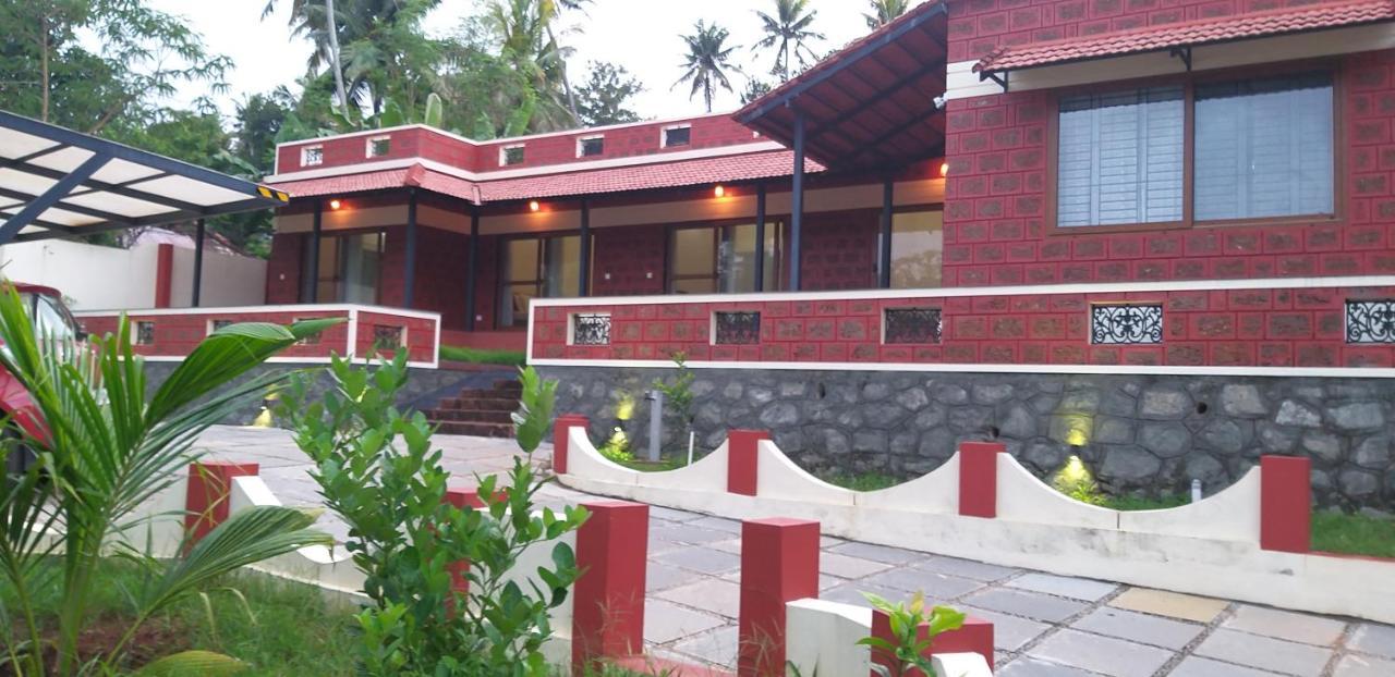 The Ixora - A Boutique Homestay Varkala