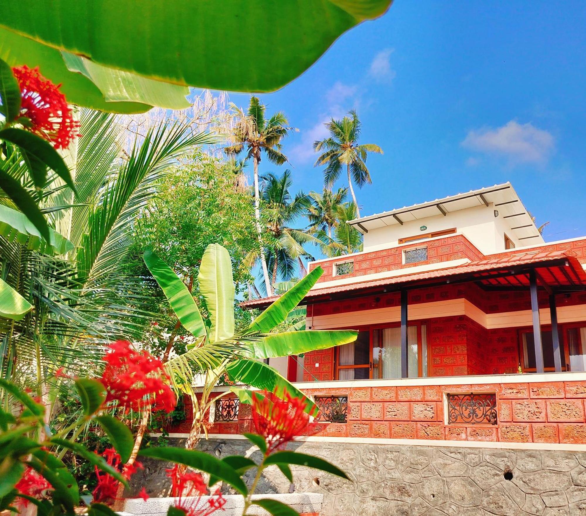 The Ixora - A Boutique