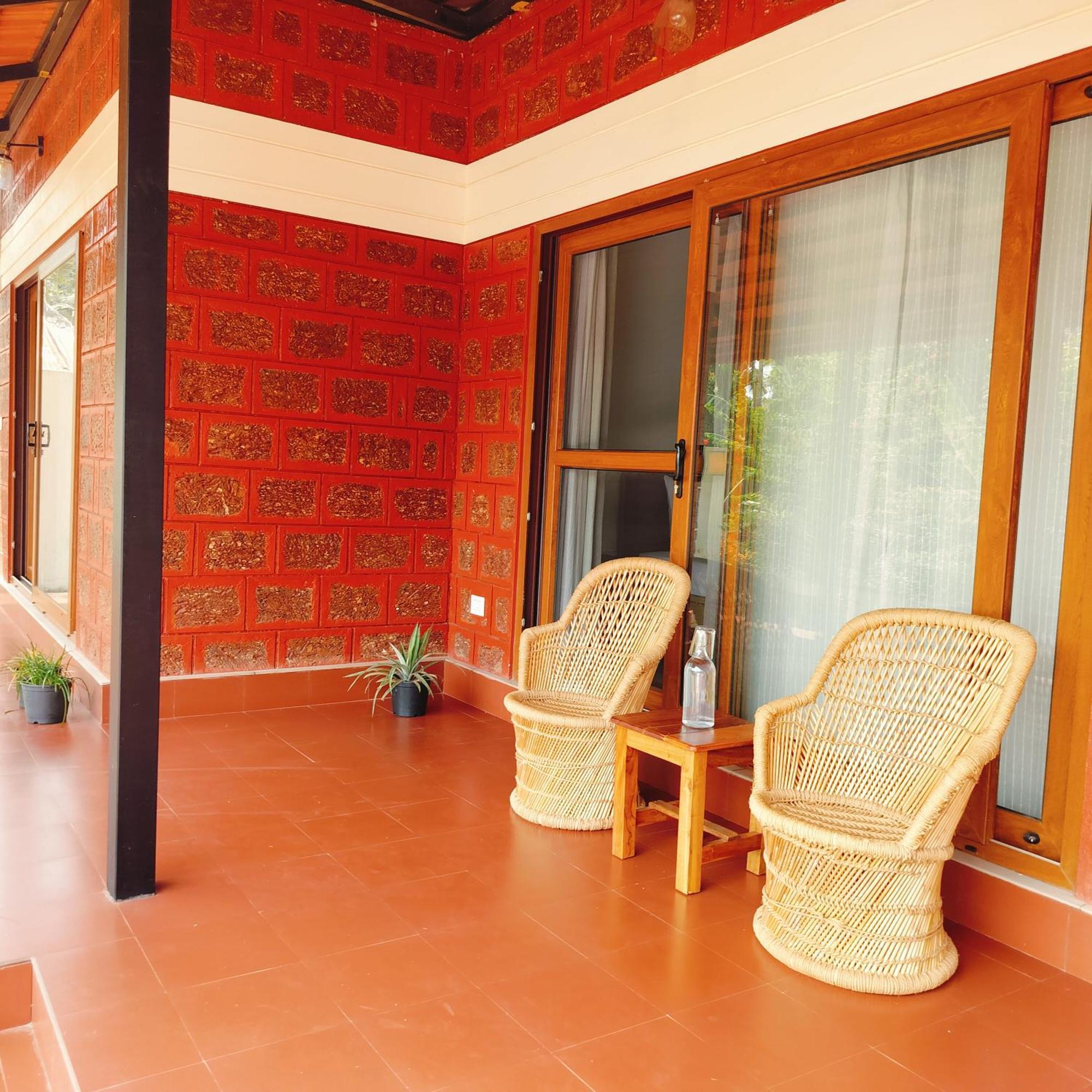 The Ixora - A Boutique Homestay *